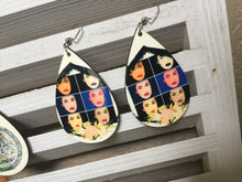 Load image into Gallery viewer, Chicana earrings