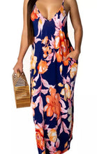 Load image into Gallery viewer, Boho long summer dress with pockets