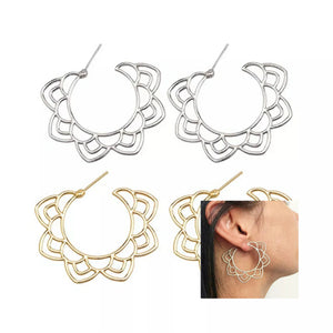 Geometric hoop earrings