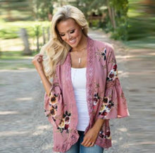 Load image into Gallery viewer, Floral cardigan. Bell Sleeves